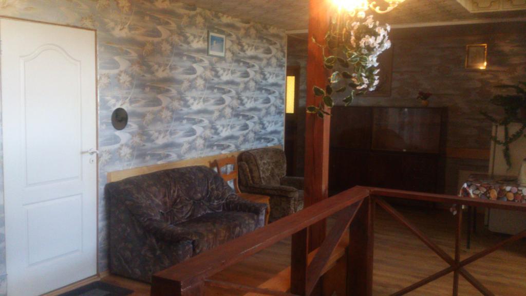 Viesu Nams Juras Sapni Hotel Dundaga Ngoại thất bức ảnh
